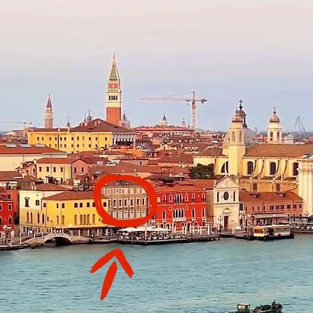 Appartamento Con Vista Zattere Veneza Exterior foto