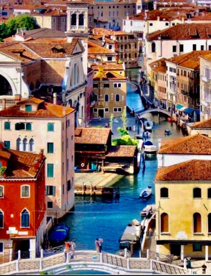 Appartamento Con Vista Zattere Veneza Exterior foto